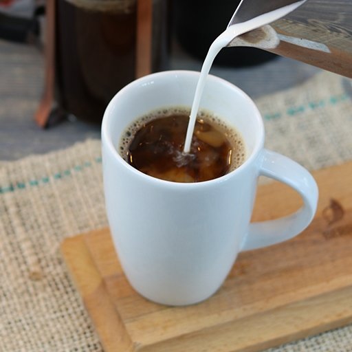 Sütlü Filtre Café